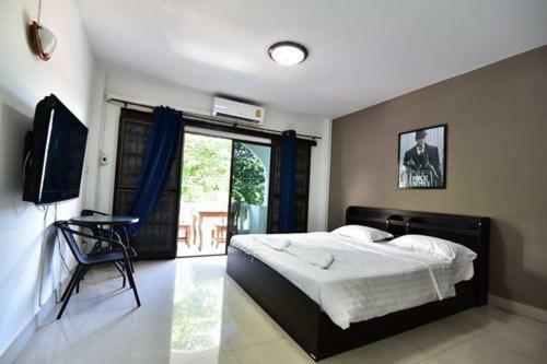 Escobar Guesthouse Haat Jomtien Eksteriør bilde